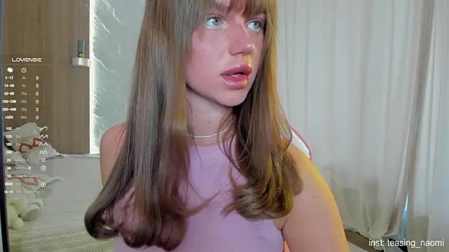 Snapshot of aesthetics__tease chatting on 11.13.25 aesthetics tease online show from 11.13.25