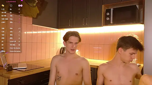  whitenight  online show from 03.18.25