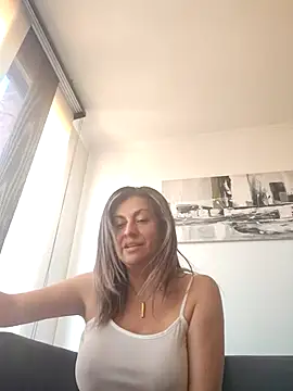 Latiinvenushot online show from 03.22.26