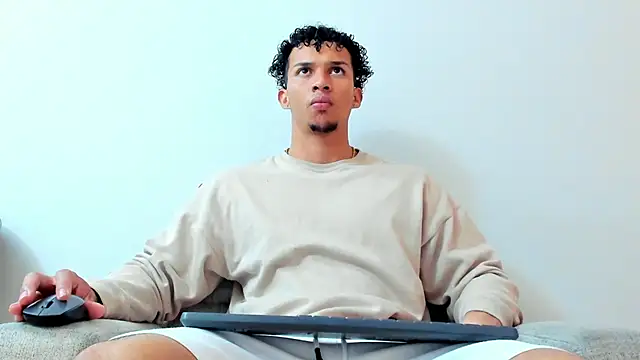 Dominick star online show from 01.18.25