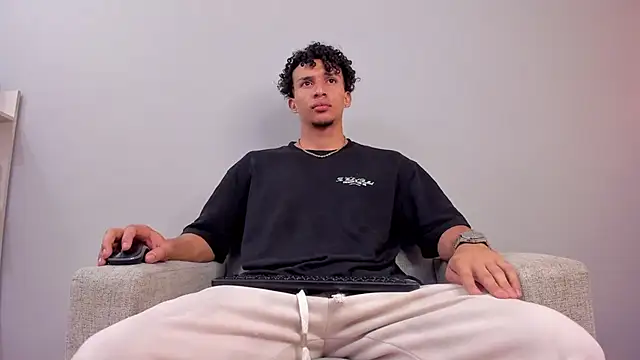 Dominick star online show from 09.09.25