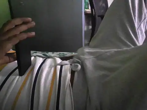 Snapshot of bangalorebulli chatting on 02.05.26 bangalorebulli online show from 02.05.26