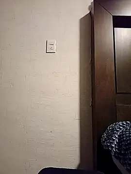 KITTEN-10 online show from 11.08.25