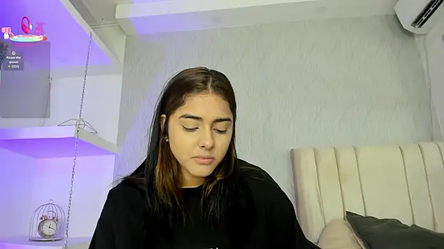 Snapshot of natalia_aguirre1 chatting on 01.15.26 natalia aguirre1 online show from 01.15.26