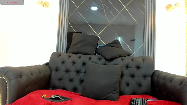 Snapshot of VickyJohnson1 chatting on 07.19.26 VickyJohnson1 online show from 07.19.26