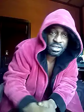 Snapshot of SukItSlo444 chatting on 12.14.24 SukItSlo444 online show from 12.14.24