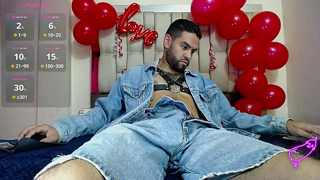 akeemdavid 05 online show from 02.13.25