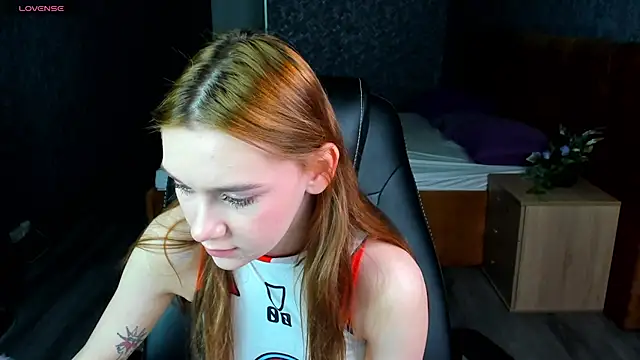 Lesi Moonie01 online show from 01.30.25