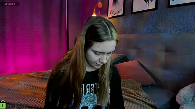 Lesi Moonie01 online show from 10.22.25