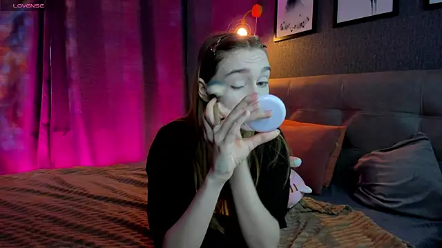 Lesi Moonie01 online show from 11.09.25