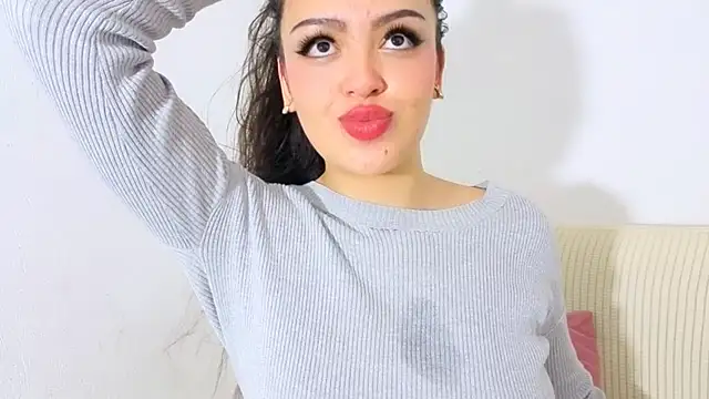 Sweet-Sophiee online show from 10.12.25