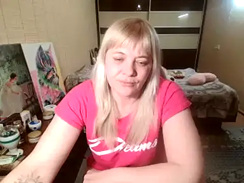 Lia Laguna77 online show from 02.17.26