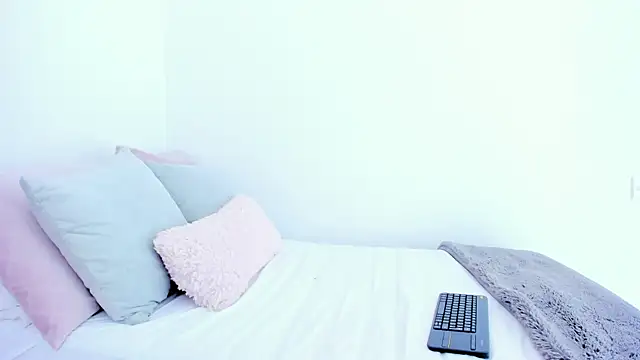 Snapshot of Alexis_Rosse chatting on 05.23.26 Alexis Rosse online show from 05.23.26