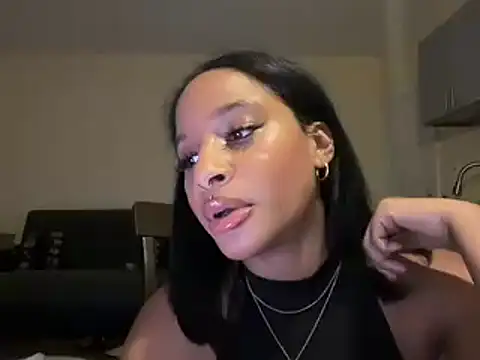 Snapshot of shandiloveslemonss chatting on 12.19.24 shandiloveslemonss online show from 12.19.24