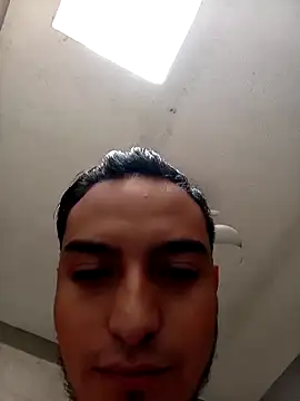 Snapshot of DaniSexFlow chatting on 10.22.25 DaniSexFlow online show from 10.22.25