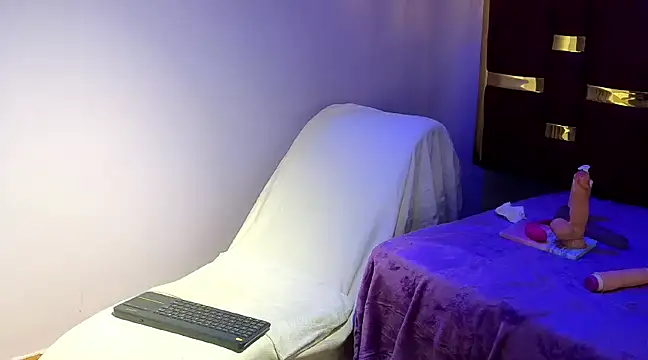 lilimini032 online show from 01.30.25