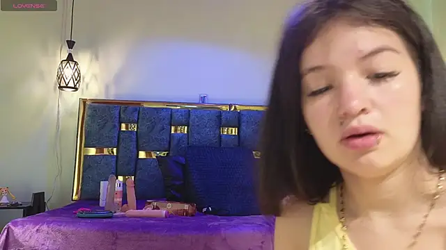 lilimini032 online show from 03.03.25