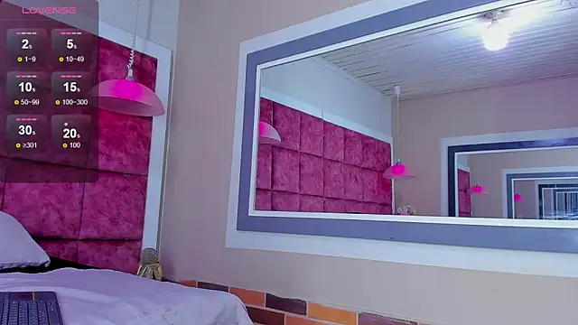 Snapshot of Drake_Nassir4 chatting on 01.15.25 Drake Nassir4 online show from 01.15.25