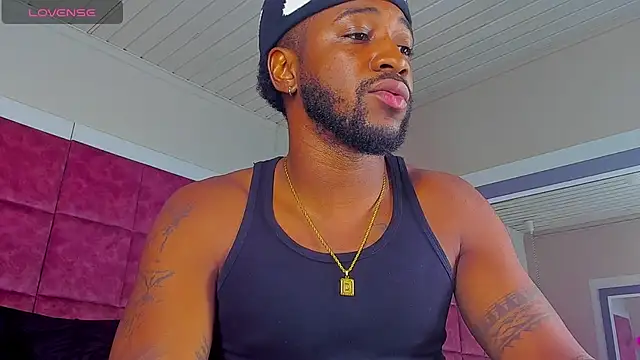 Snapshot of Drake_Nassir4 chatting on 01.27.25 Drake Nassir4 online show from 01.27.25