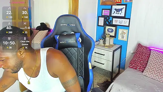 Snapshot of Drake_Nassir4 chatting on 03.15.25 Drake Nassir4 online show from 03.15.25