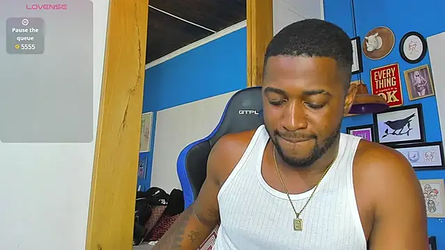 Snapshot of Drake_Nassir4 chatting on 03.15.25 Drake Nassir4 online show from 03.15.25