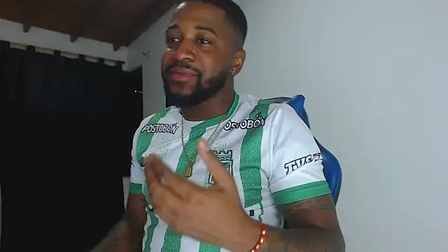 Snapshot of Drake_Nassir4 chatting on 02.13.26 Drake Nassir4 online show from 02.13.26