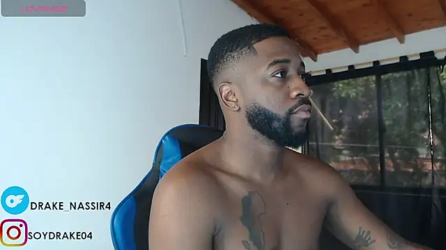 Snapshot of Drake_Nassir4 chatting on 02.24.26 Drake Nassir4 online show from 02.24.26