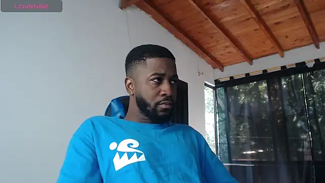 Snapshot of Drake_Nassir4 chatting on 02.26.26 Drake Nassir4 online show from 02.26.26