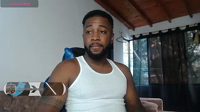 Snapshot of Drake_Nassir4 chatting on 07.19.26 Drake Nassir4 online show from 07.19.26