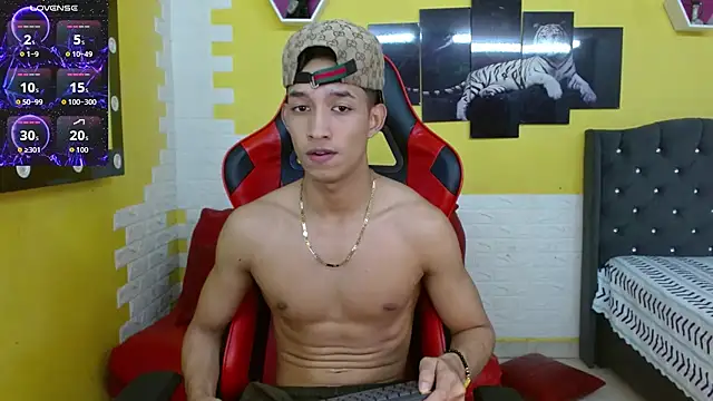 jose sexycumm online show from 10.31.25