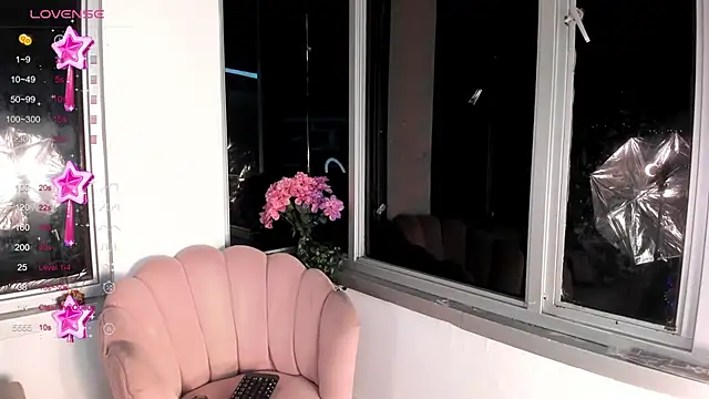 Megan Lim online show from 01.06.25