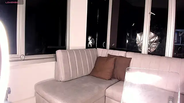 Megan Lim online show from 01.20.25