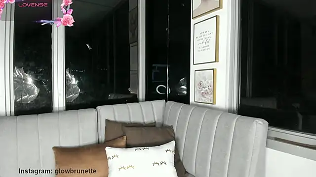 Megan Lim online show from 02.03.25