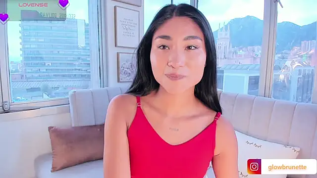 Megan Lim online show from 02.13.25