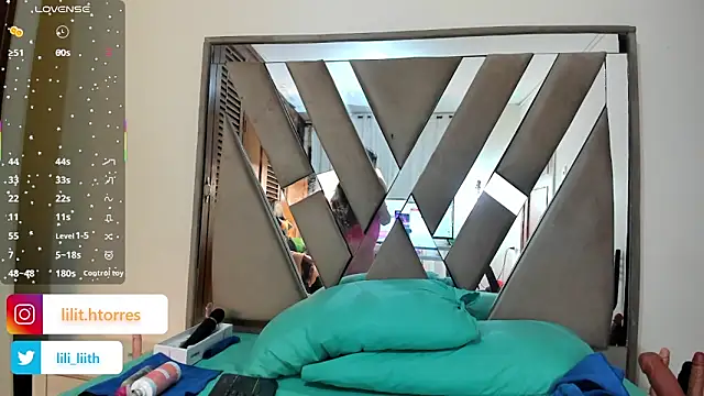 LILITH TORRES1 online show from 11.26.25