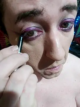 Boo-boo kittyfux online show from 11.03.25