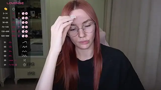 littlevildevil online show from 10.04.25