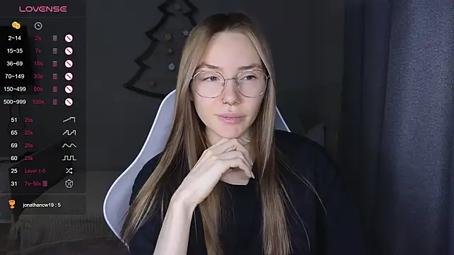 littlevildevil online show from 12.23.25