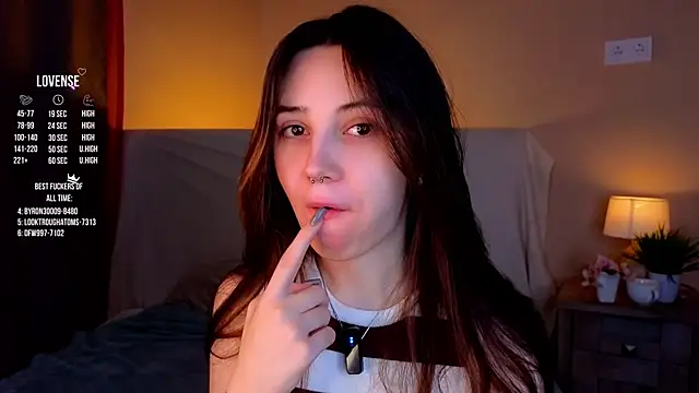 GillianDowdey online show from 10.04.25