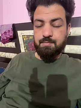 Snapshot of Arnav172030 chatting on 02.01.25 Arnav172030 online show from 02.01.25