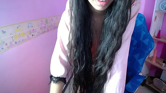 Snapshot of anna_alvarez chatting on 12.29.24 anna alvarez online show from 12.29.24