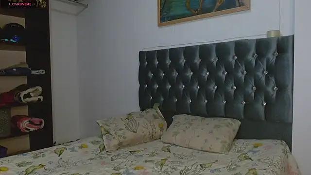 Snapshot of AntonellaAndNoah chatting on 12.17.24 AntonellaAndNoah online show from 12.17.24