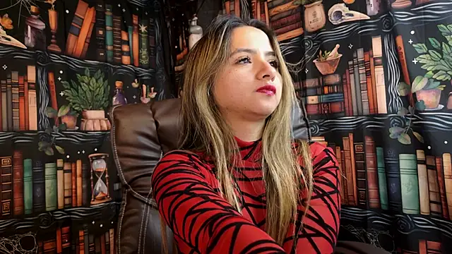 Snapshot of julietta___jackson chatting on 03.20.25 julietta jackson online show from 03.20.25