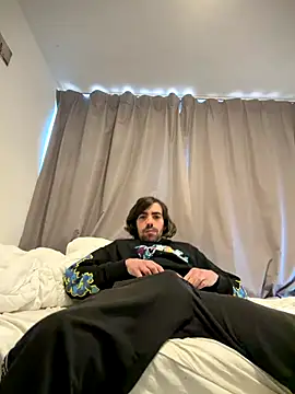 Snapshot of wolfwhite95 chatting on 11.03.25 wolfwhite95 online show from 11.03.25