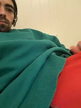 Snapshot of wolfwhite95 chatting on 02.24.26 wolfwhite95 online show from 02.24.26