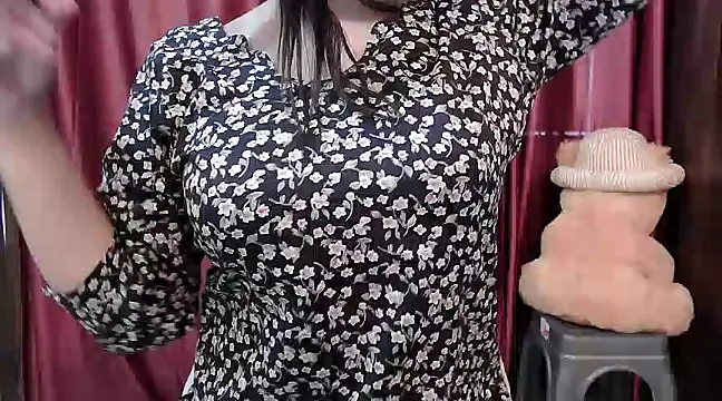 ANANYA-TIWARI online show from 02.20.25