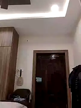 Snapshot of lovablesam chatting on 12.15.24 lovablesam online show from 12.15.24