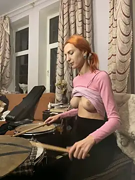 Snapshot of IngridMayer chatting on 12.21.24 IngridMayer online show from 12.21.24