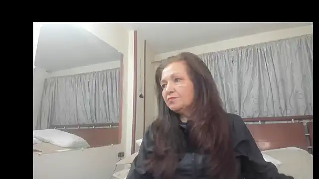 Bellaisa online show from 10.02.25