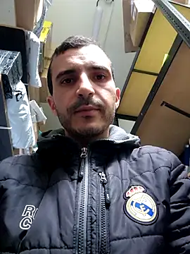 Snapshot of midouch92tns chatting on 10.13.25 midouch92tns online show from 10.13.25